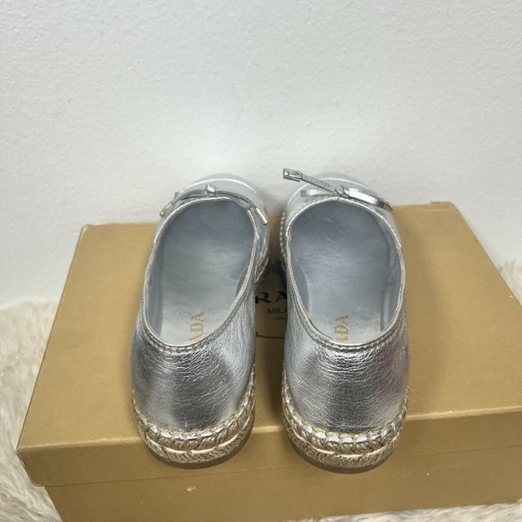 NIB Prada Bow Logo Leather Loafer Gabardine Plaque Flat Espadrilles 35/ US 5 - Picture 6 of 10